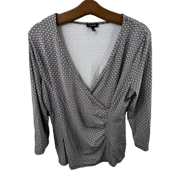 Talbots Geometric Wrap Top Size Medium Gray Black VNeck 3/4 Sleeve Rayon Spandex - Picture 1 of 7